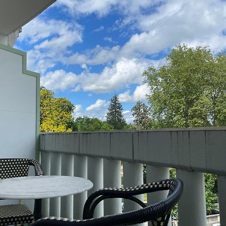 Le Joyau Des Parcs Classe 4 Etoiles Appartement Central Au Calme Avec Terrasse 维琪 外观 照片